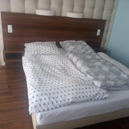 Azzurro Hotel Łukęcin Buitenkant foto